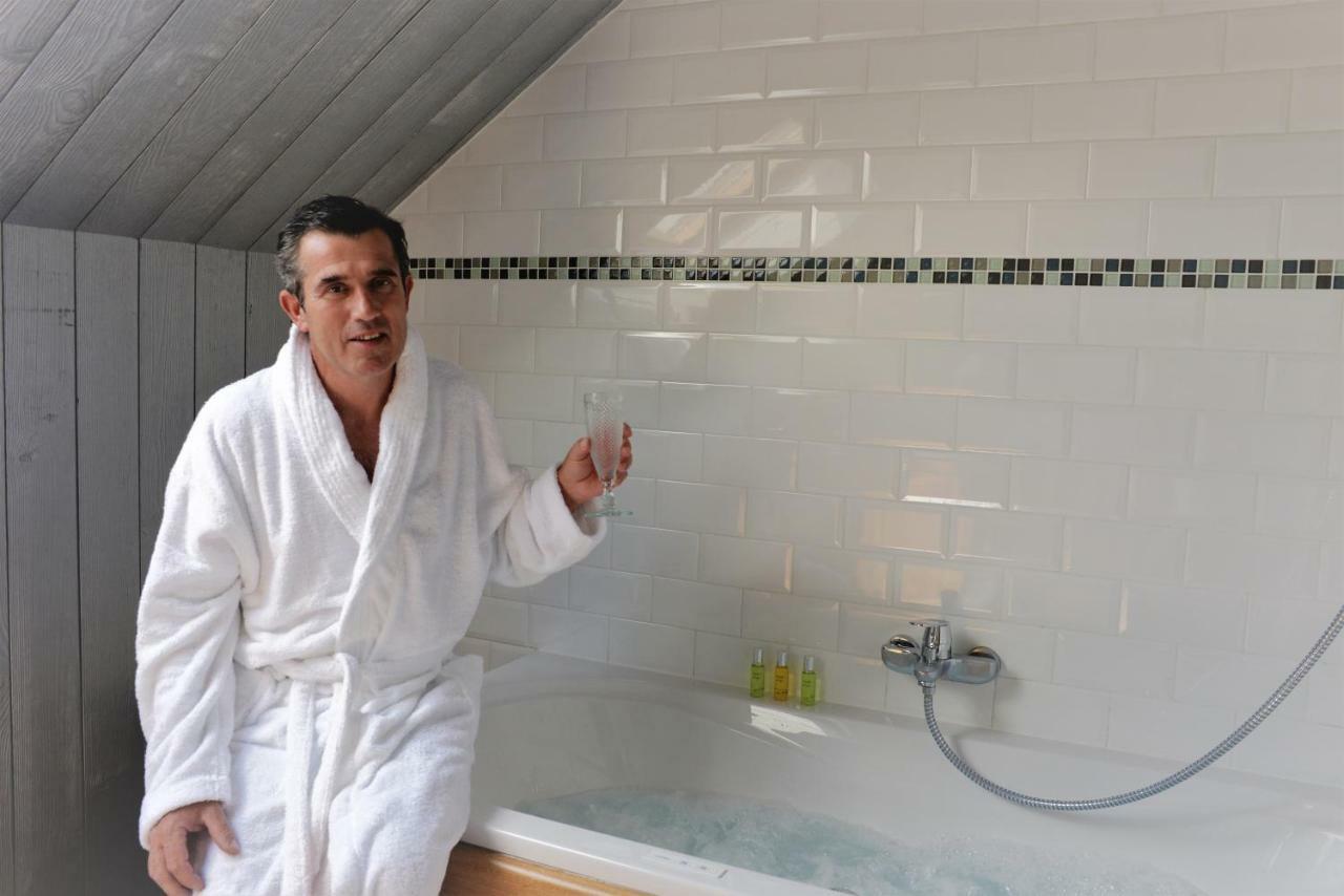 Martin- Pecheur Bed and Breakfast Court-Saint-Etienne Buitenkant foto
